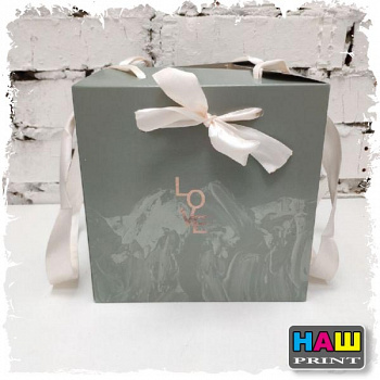 Пакет–коробка с лентами «Светло–зелёная»,19 х 19 х 19 см2955334