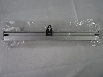 Зажим метал 305мм серый А3/А4 для вертикальных поверхностях 1420025